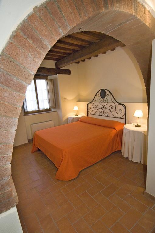 Agriturismo Campo Lungo Hotel San Donato in Poggio Kamer foto