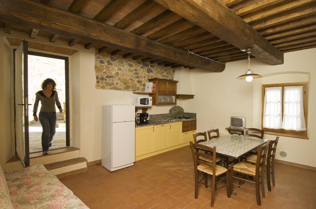 Agriturismo Campo Lungo Hotel San Donato in Poggio Kamer foto